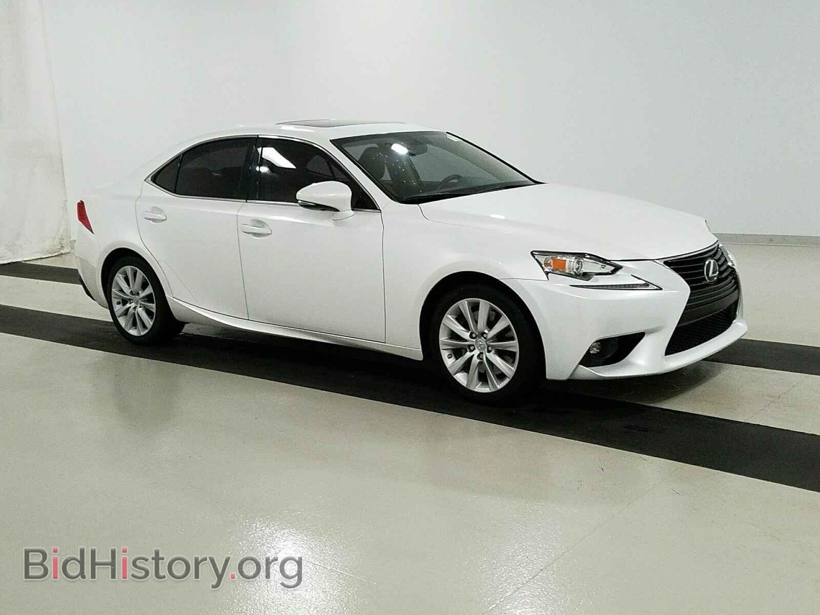 2016 Lexus IS 200t - VIN: JTHBA1D26G5024628 - Фото 3