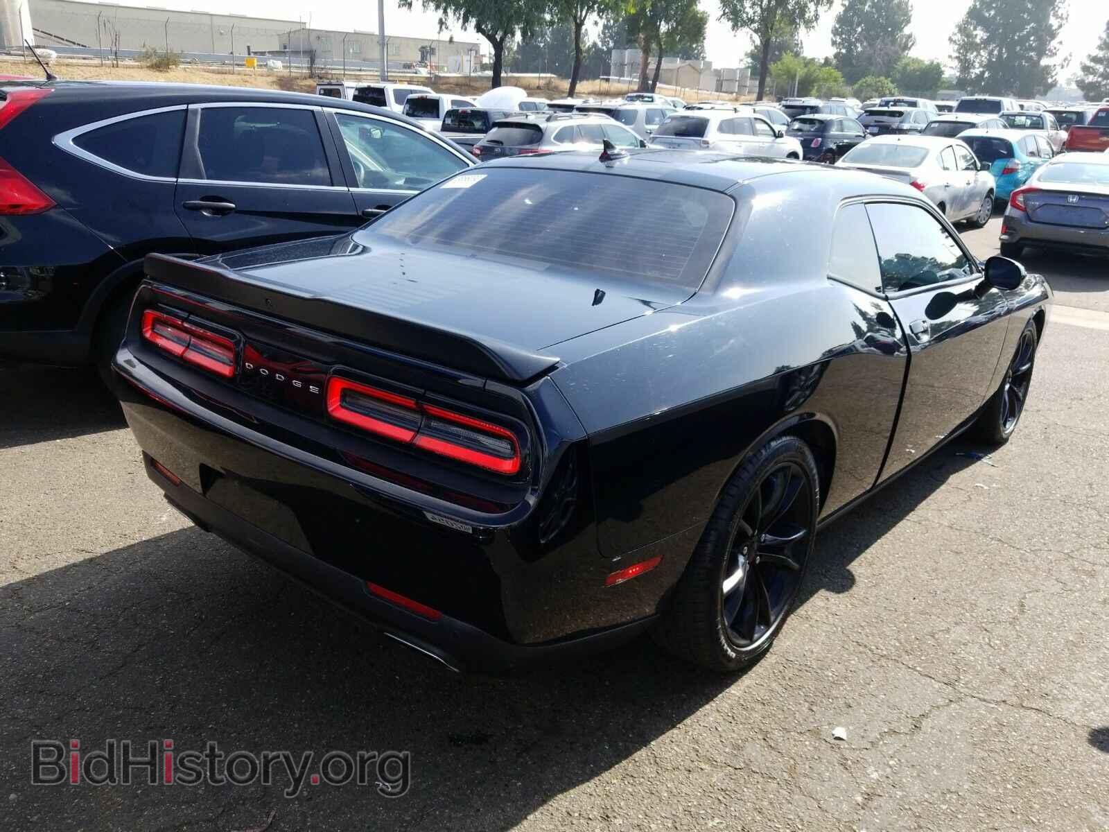 2016 Dodge Challenger - VIN: 2C3CDZAG3GH275924 - Фото 2