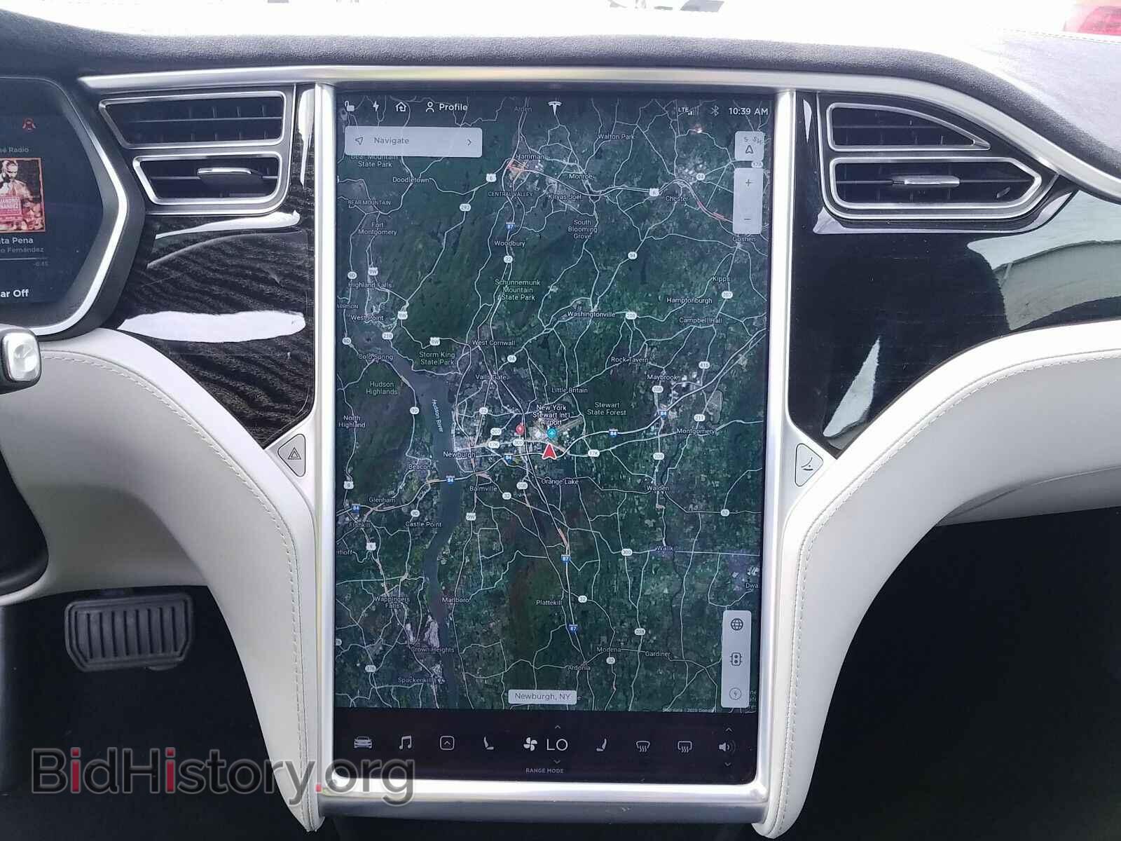 2016 Tesla Model S - VIN: 5YJSA1E27GF148552 - Photo 4