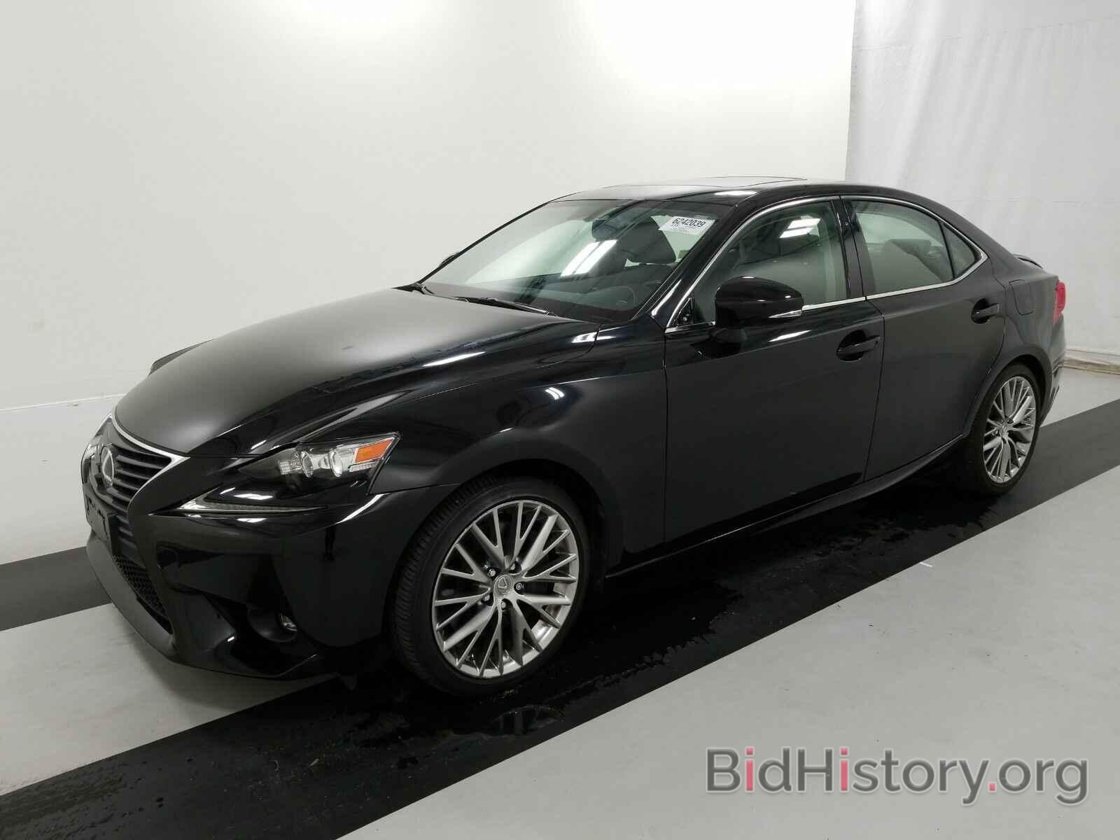 Photo JTHCM1D26G5005976 - Lexus IS 300 2016