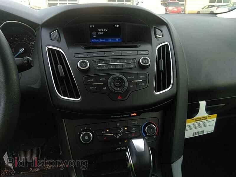 2016 Ford Focus - VIN: 1FADP3K28GL244314 - Фото 4