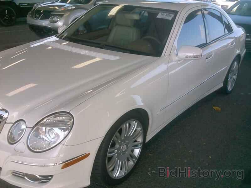 Photo WDBUF56X58B268994 - Mercedes-Benz E-Class 2008