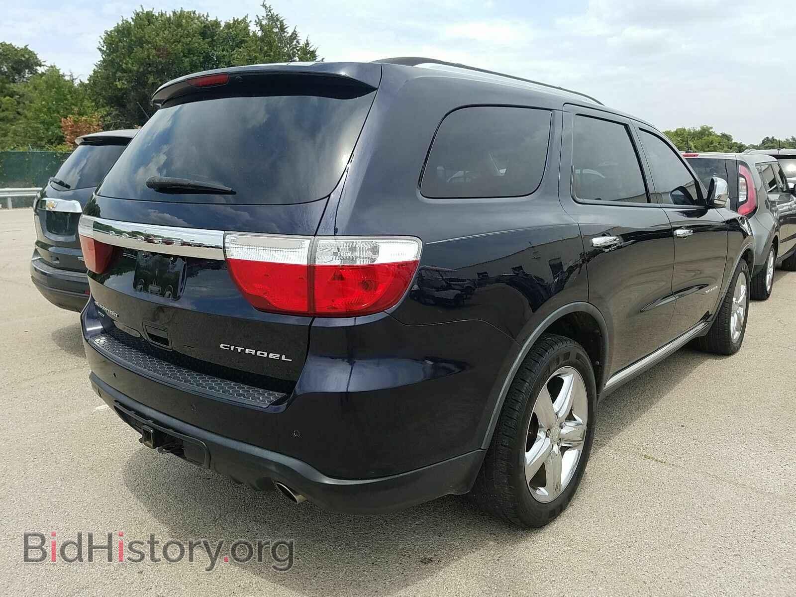2011 Dodge Durango - VIN: 1D4SE5GT9BC682596 - Photo 2