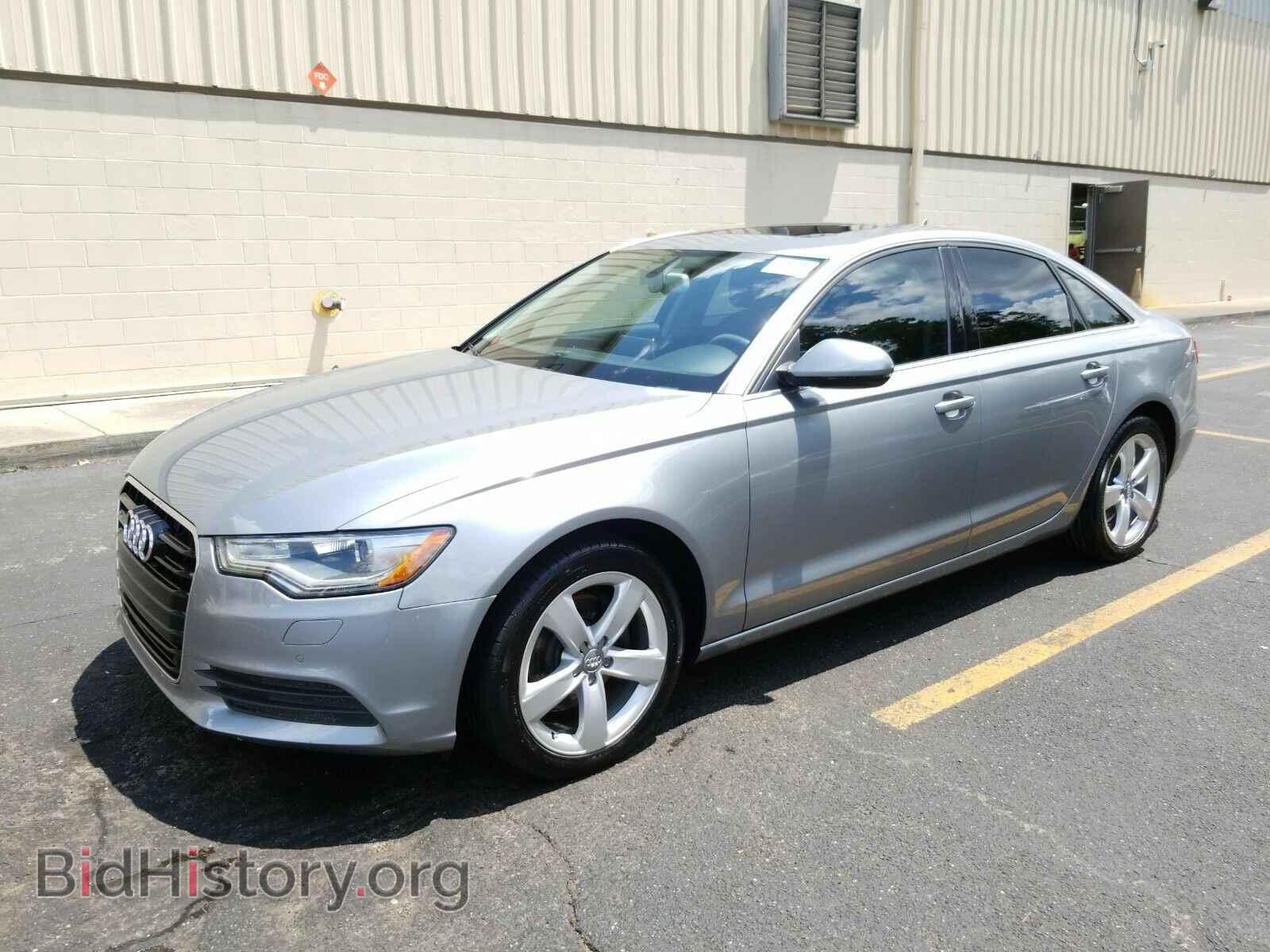 Фотография WAUDFAFC8CN123461 - Audi A6 2012