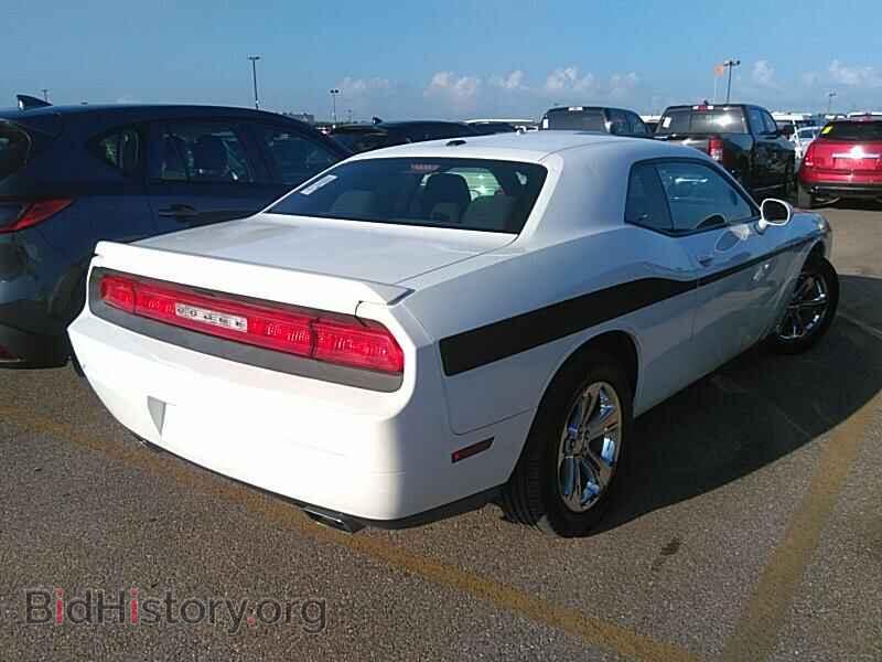 2014 Dodge Challenger - VIN: 2C3CDYAG0EH298584 - Фото 2