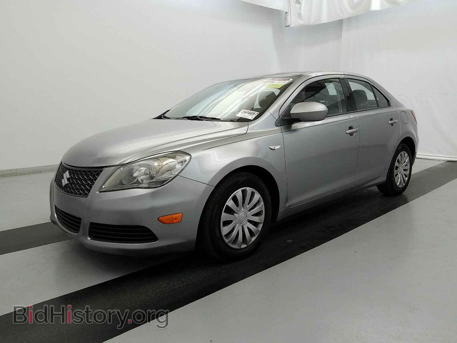 Фотография JS2RF9A18C6100050 - Suzuki Kizashi 2012