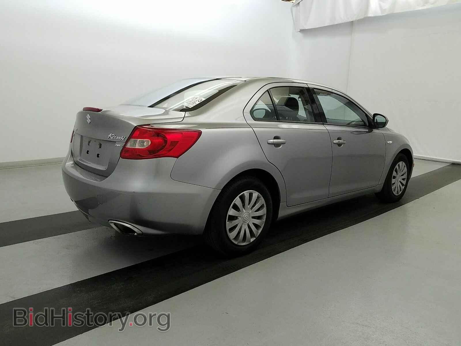 2012 Suzuki Kizashi - VIN: JS2RF9A18C6100050 - Фото 4
