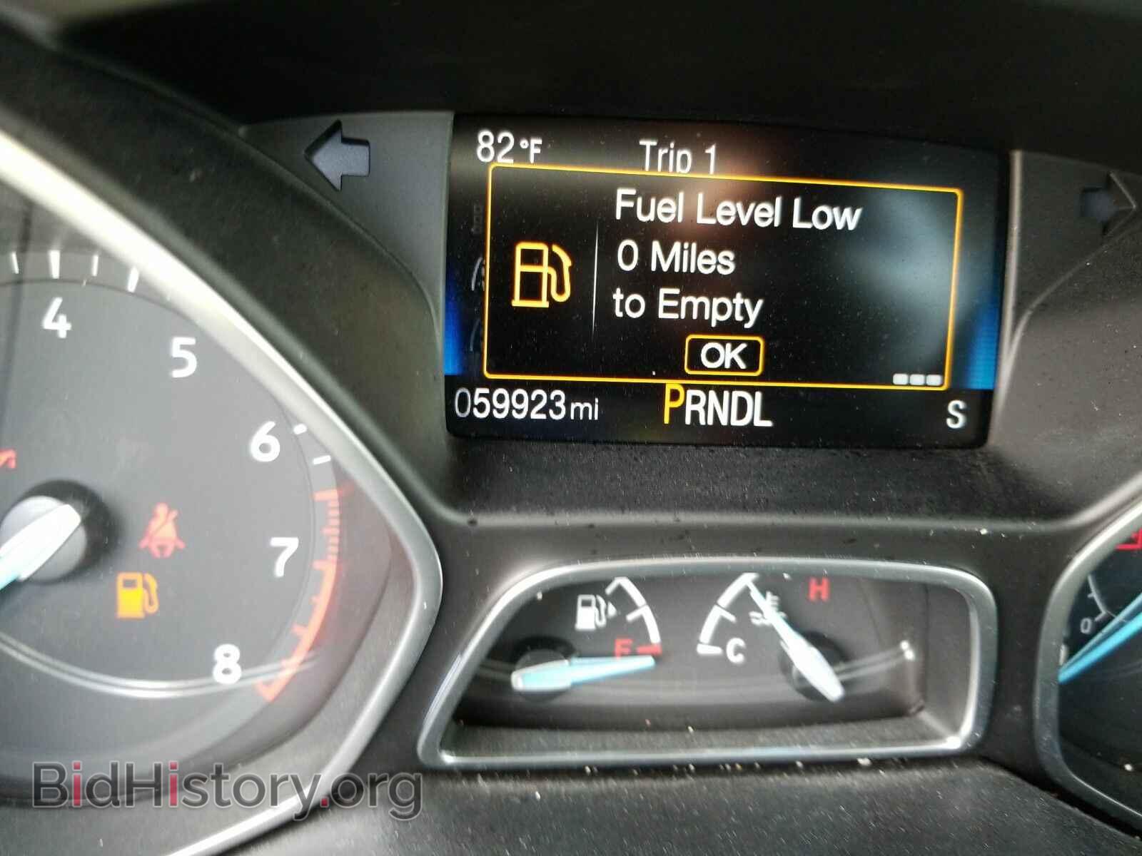 2017 Ford Focus - VIN: 1FADP3K24HL259409 - Фото 5