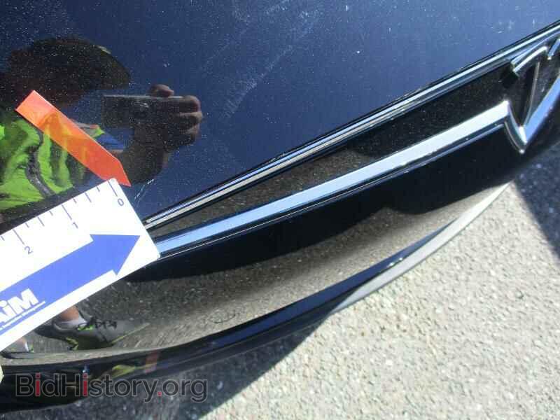 2016 Tesla Model S - VIN: 5YJSA1E22GF132811 - Photo 10
