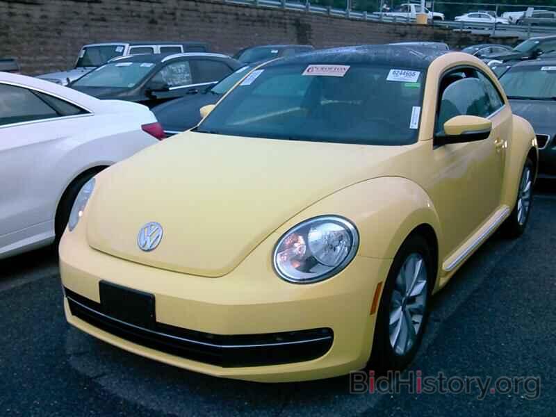 Photo 3VWJL7AT1DM628744 - Volkswagen Beetle Coupe 2013