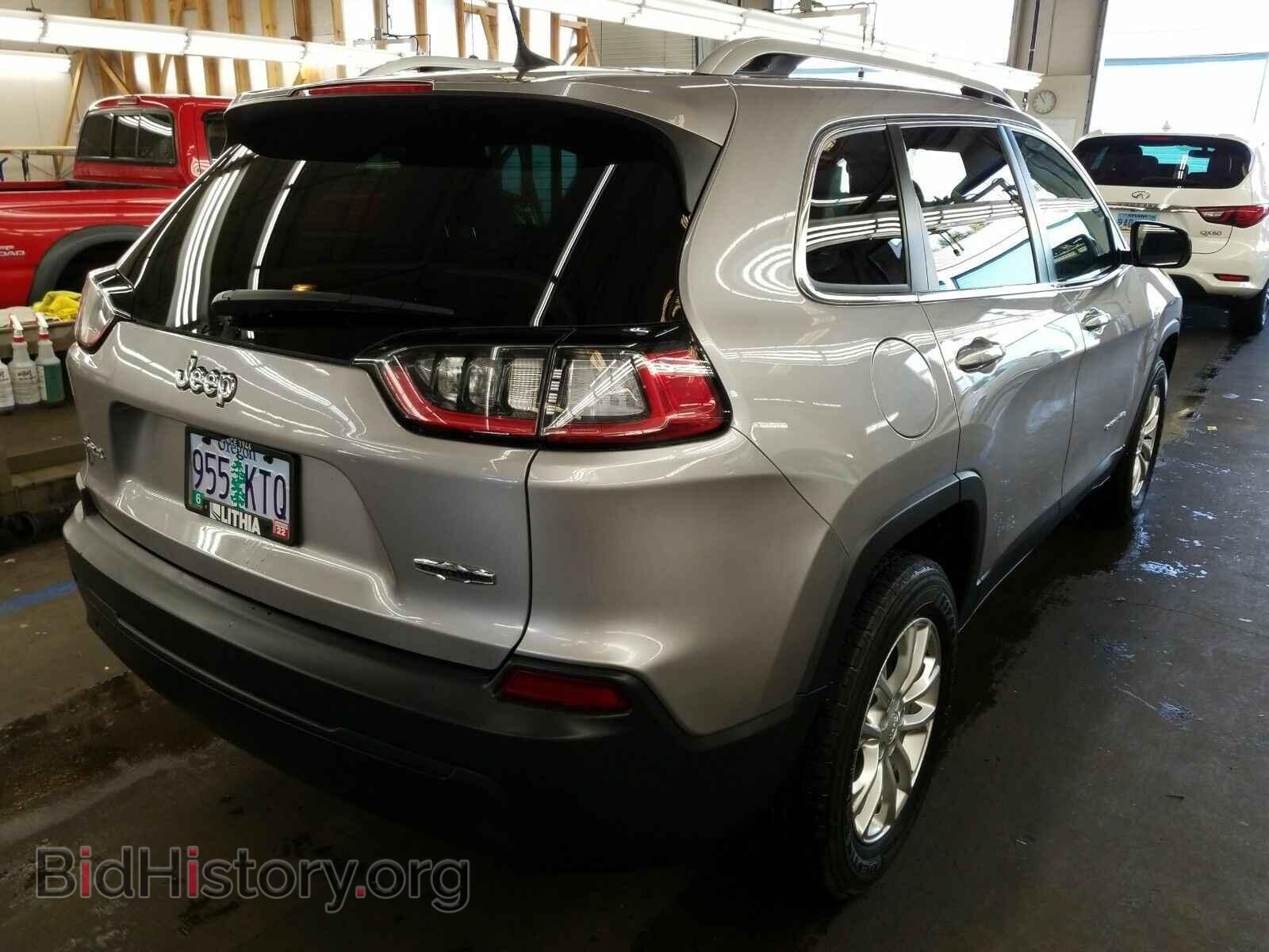 2019 Jeep Cherokee - VIN: 1C4PJMCB6KD191547 - Фото 2
