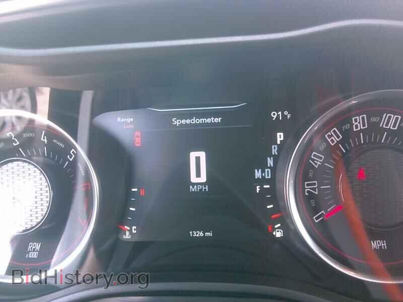 2018 Dodge Challenger - VIN: 2C3CDZFJ2JH110796 - Фото 5
