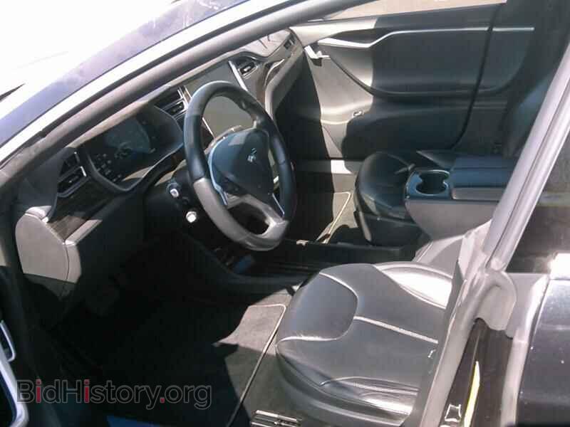2015 Tesla Model S - VIN: 5YJSA1E23FF118740 - Photo 3