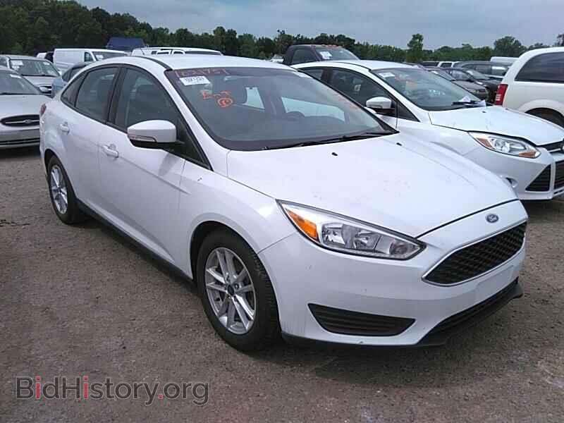 2016 Ford Focus - VIN: 1FADP3F23GL320354 - Photo 14