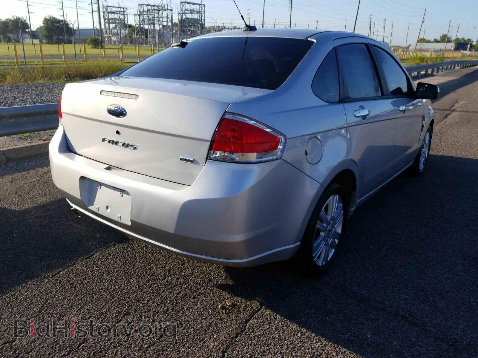 2009 Ford Focus - VIN: 1FAHP37N19W259680 - Photo 2
