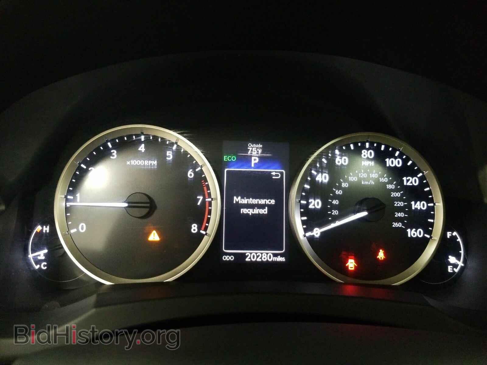 2016 Lexus IS 300 - VIN: JTHCM1D27G5010930 - Фото 12