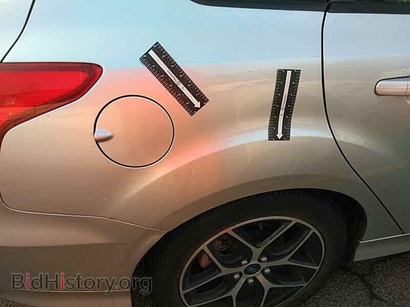 2016 Ford Focus - VIN: 1FADP3F2XGL223667 - Photo 11