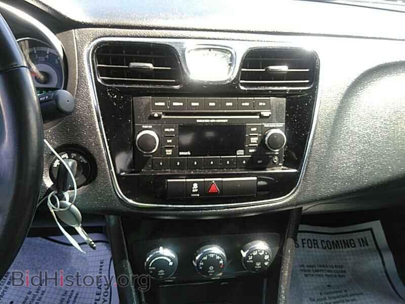 2012 Chrysler 200 - VIN: 1C3CCBBB9CN288109 - Фото 4