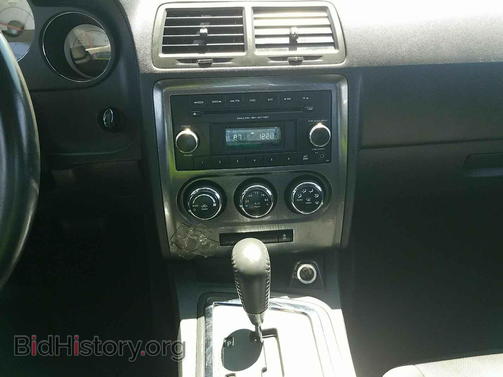 2014 Dodge Challenger - VIN: 2C3CDYAG6EH244805 - Фото 4