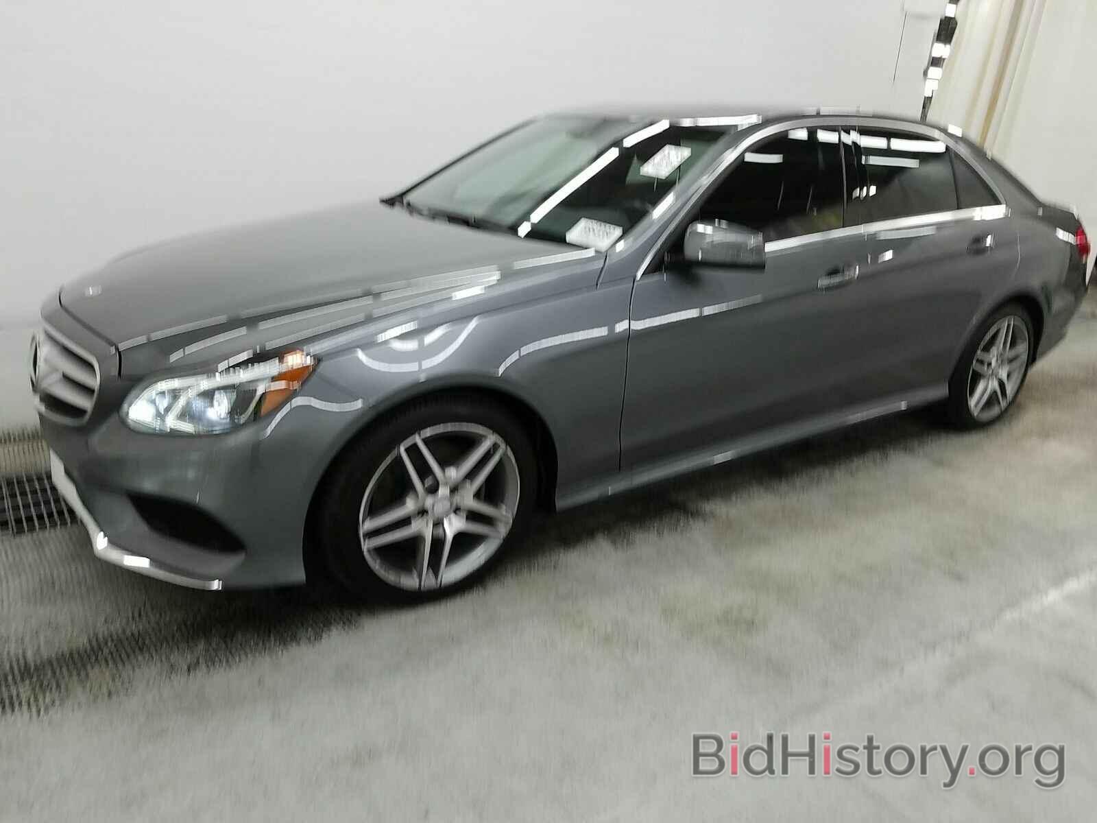 Photo WDDHF8JB6GB252095 - Mercedes-Benz E-Class 2016