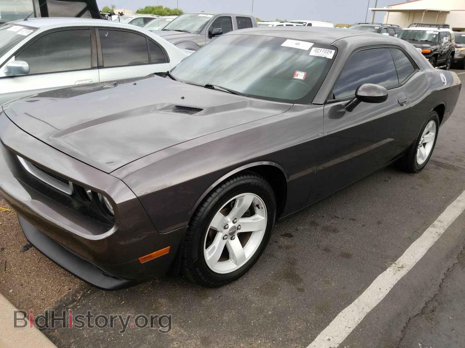 Photo 2C3CDYAG3DH704257 - Dodge Challenger 2013