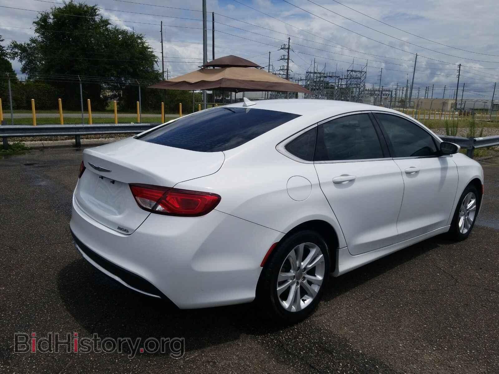 2016 Chrysler 200 - VIN: 1C3CCCAB2GN158122 - Фото 2