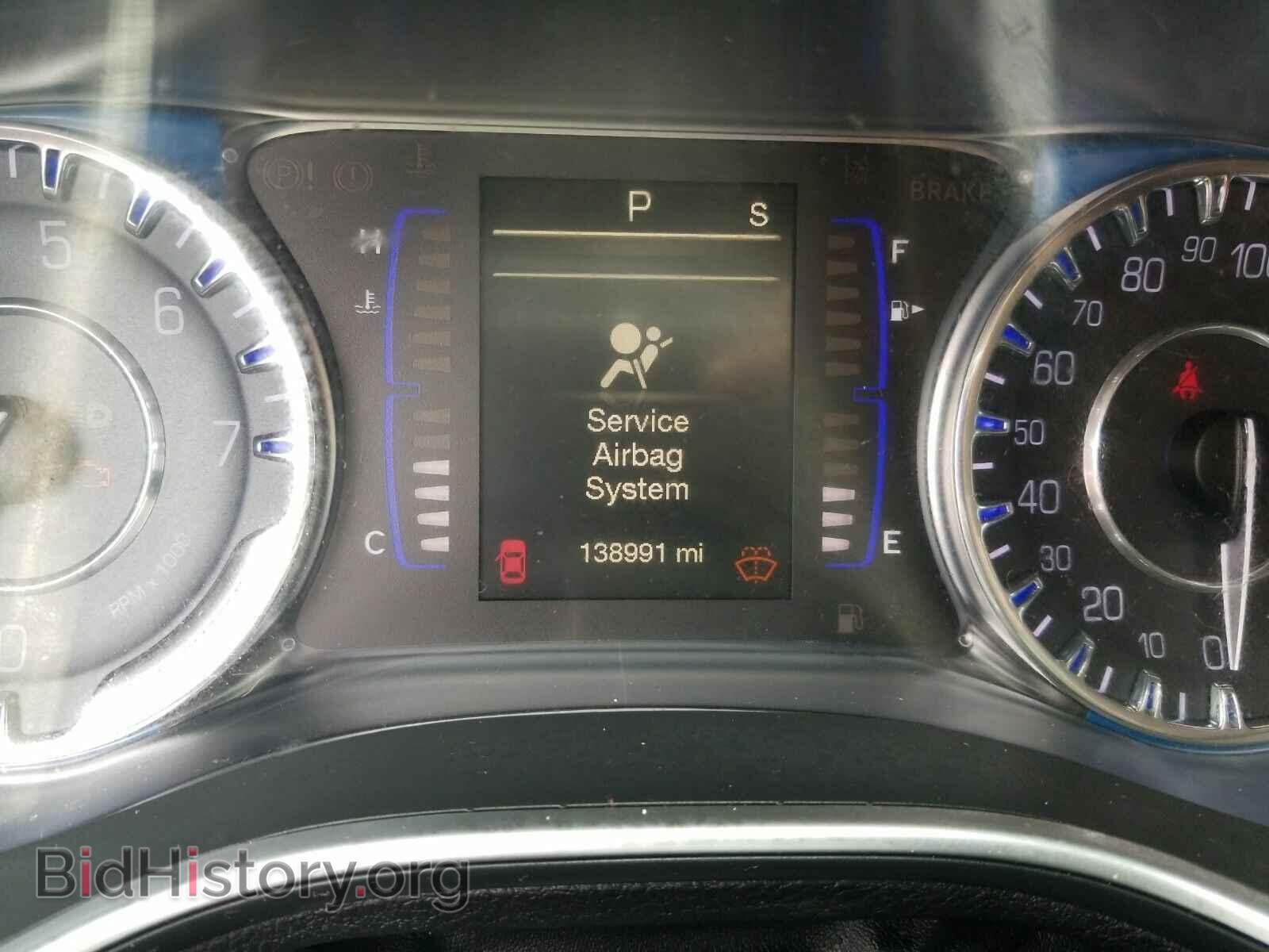 2016 Chrysler 200 - VIN: 1C3CCCAB2GN158122 - Фото 5