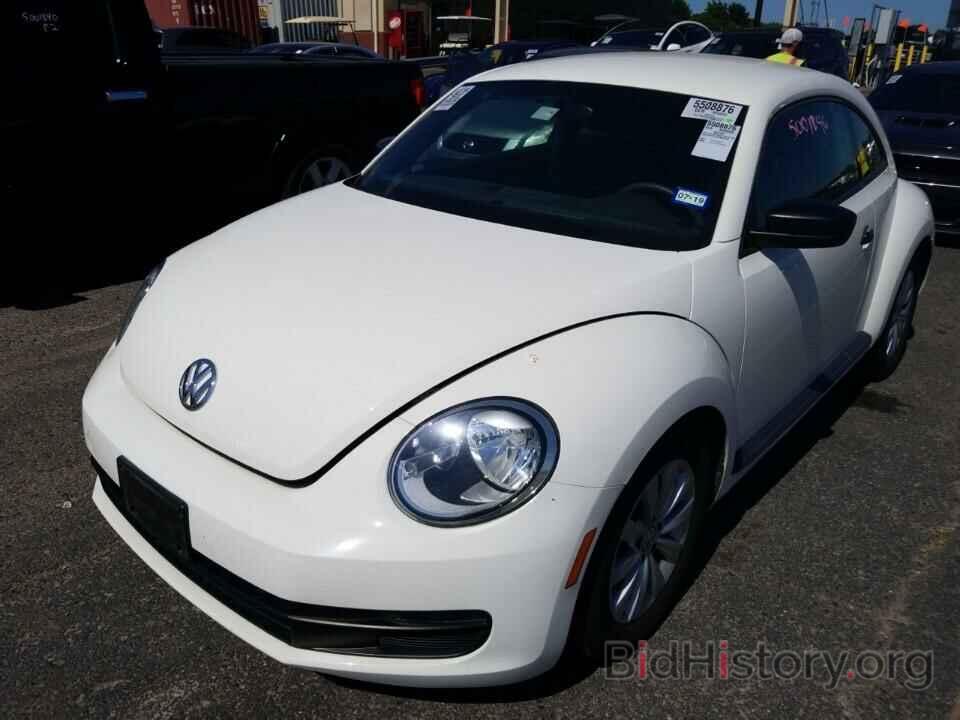 Photo 3VWFP7AT6EM601065 - Volkswagen Beetle Coupe 2014