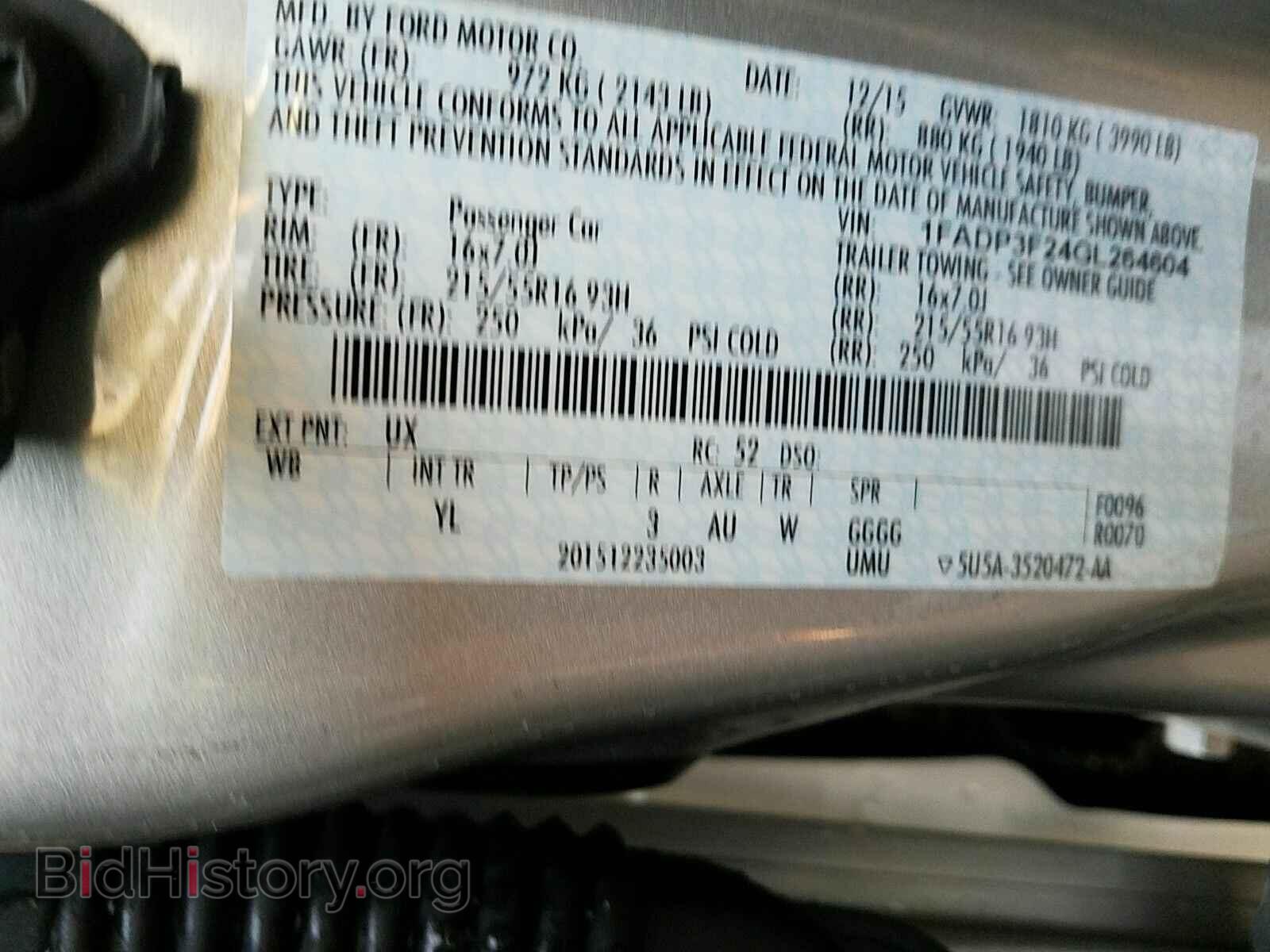 2016 Ford Focus - VIN: 1FADP3F24GL264604 - Photo 6