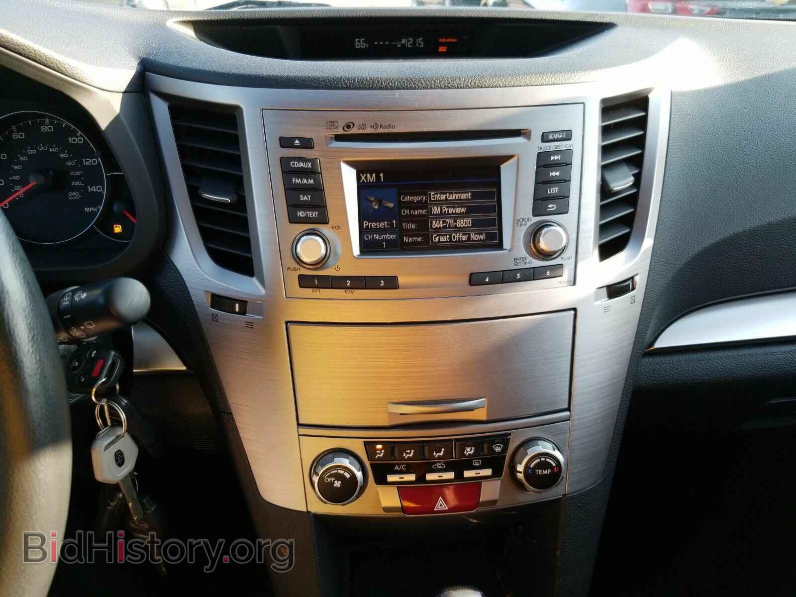 2014 Subaru Outback - VIN: 4S4BRBCC4E3299977 - Фото 4