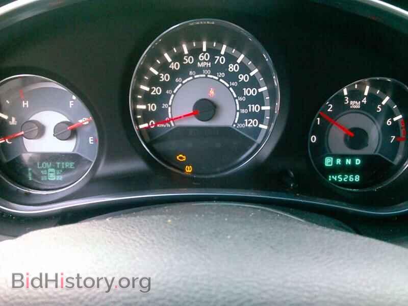 2013 Chrysler 200 - VIN: 1C3CCBBB3DN538705 - Фото 5