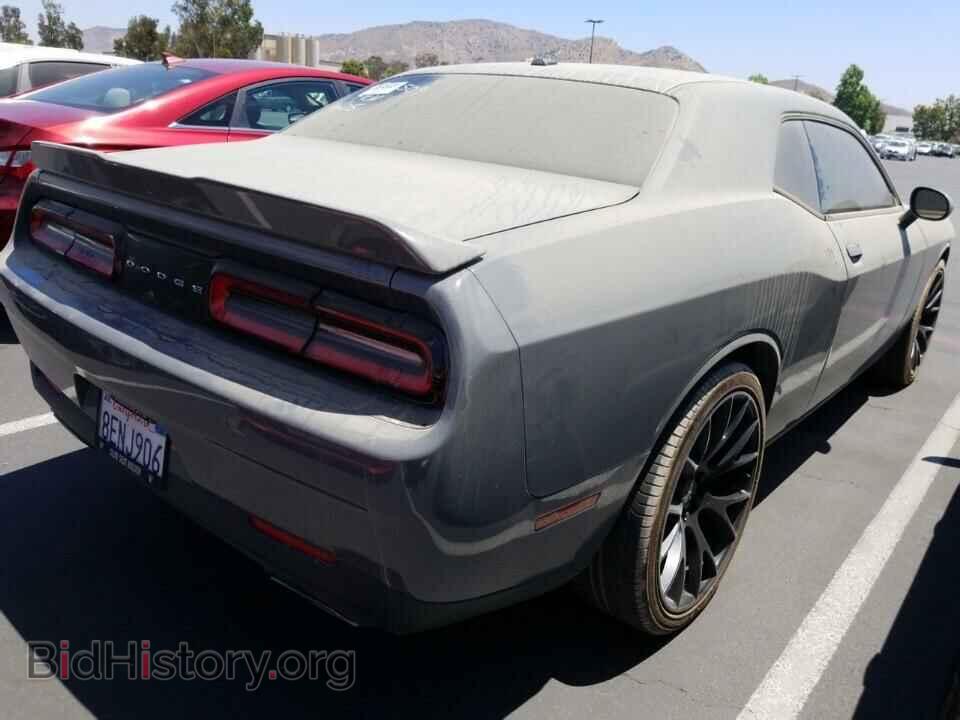 2018 Dodge Challenger - VIN: 2C3CDZAG2JH255509 - Фото 2
