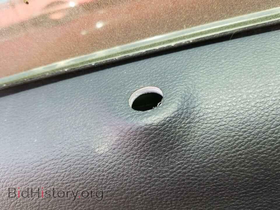 2018 Dodge Challenger - VIN: 2C3CDZAG2JH255509 - Фото 9