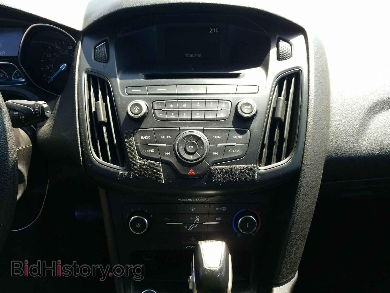 2015 Ford Focus - VIN: 1FADP3K24FL307181 - Фото 4