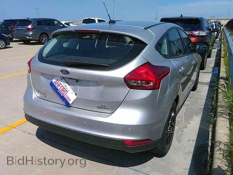 2016 Ford Focus - VIN: 1FADP3K27GL266756 - Фото 2