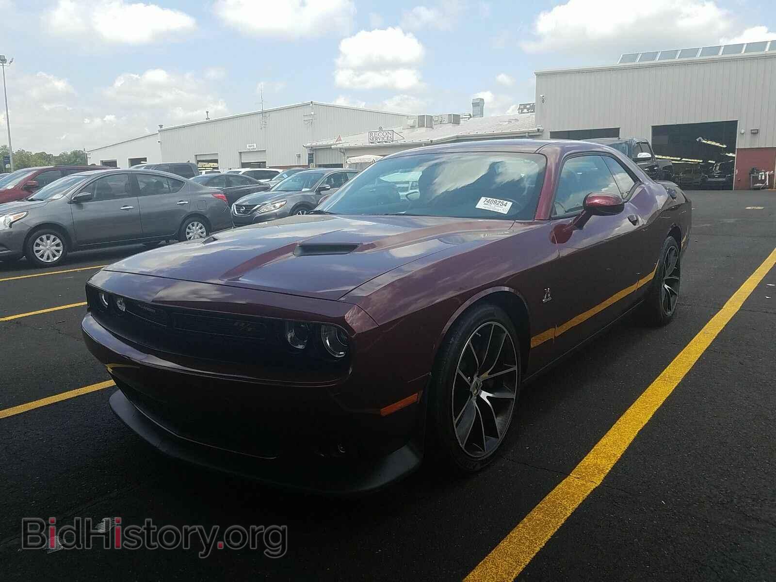 Photo 2C3CDZFJ3JH212883 - Dodge Challenger 2018