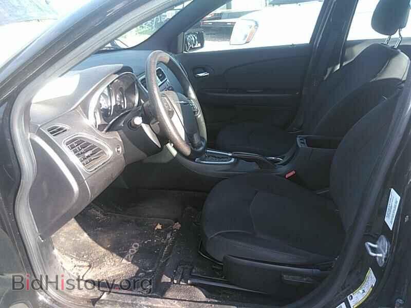 2012 Chrysler 200 - VIN: 1C3CCBAB8CN319674 - Фото 3