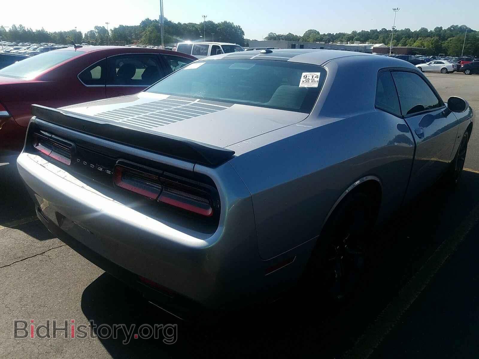 2016 Dodge Challenger - VIN: 2C3CDZBTXGH145909 - Photo 2