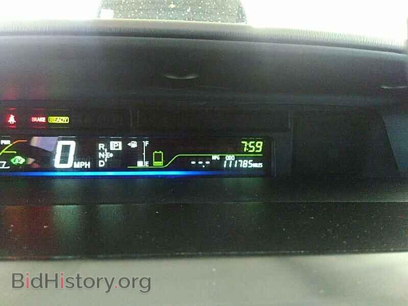 2014 Toyota Prius v - VIN: JTDZN3EU4EJ006830 - Фото 5