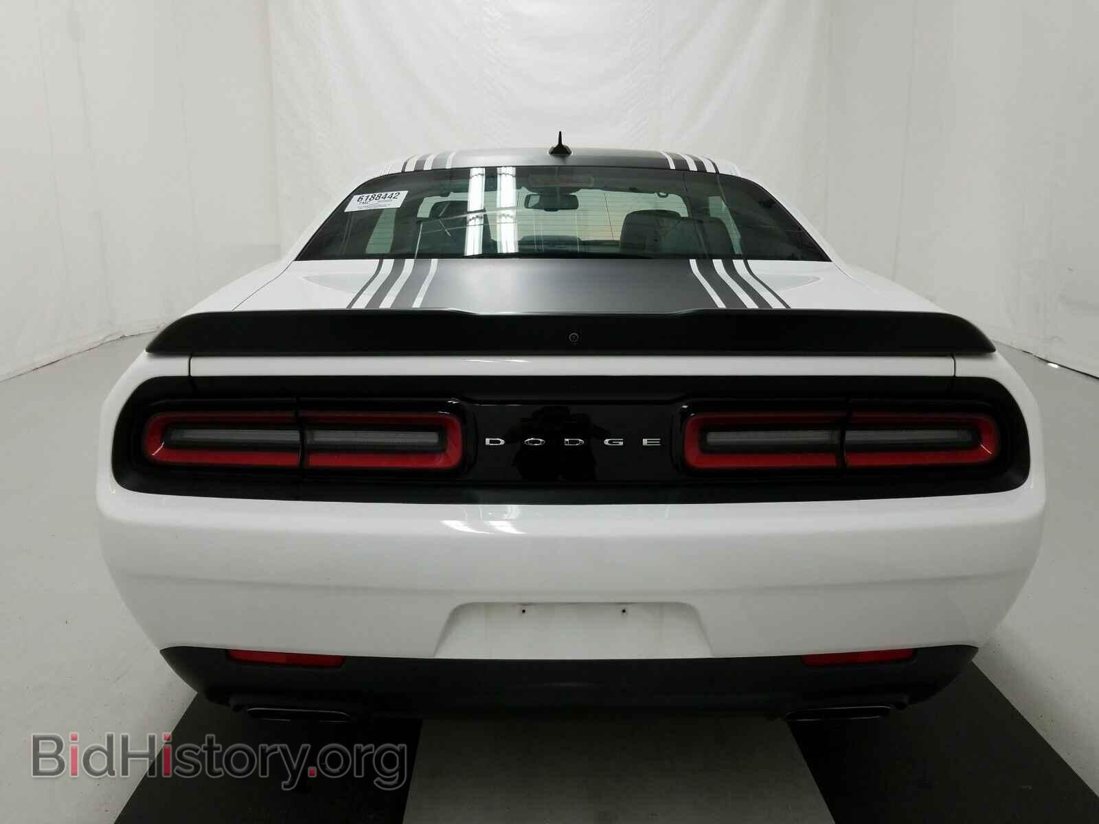 2017 Dodge Challenger - VIN: 2C3CDZFJ2HH668545 - Фото 4