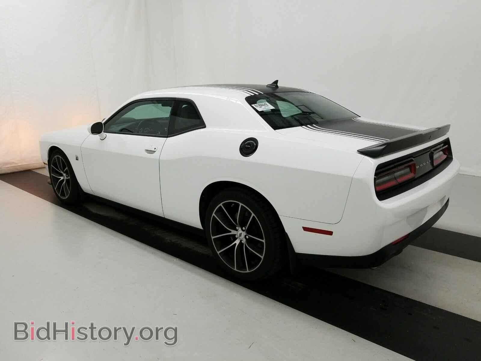 2017 Dodge Challenger - VIN: 2C3CDZFJ2HH668545 - Фото 5