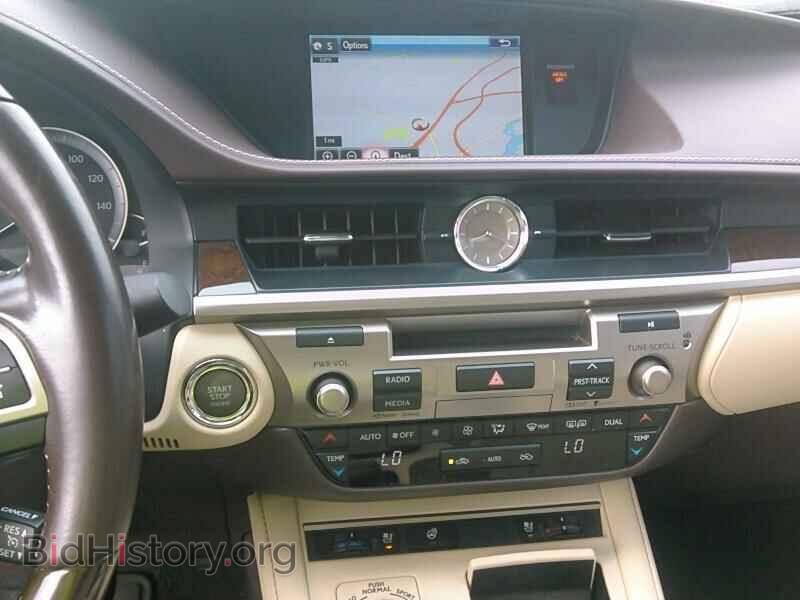 2016 Lexus ES 350 - VIN: JTHBK1GGXG2241475 - Фото 4