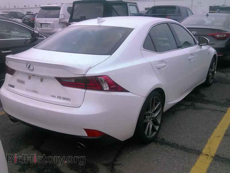 2016 Lexus IS 300 - VIN: JTHCM1D29G5012128 - Фото 2