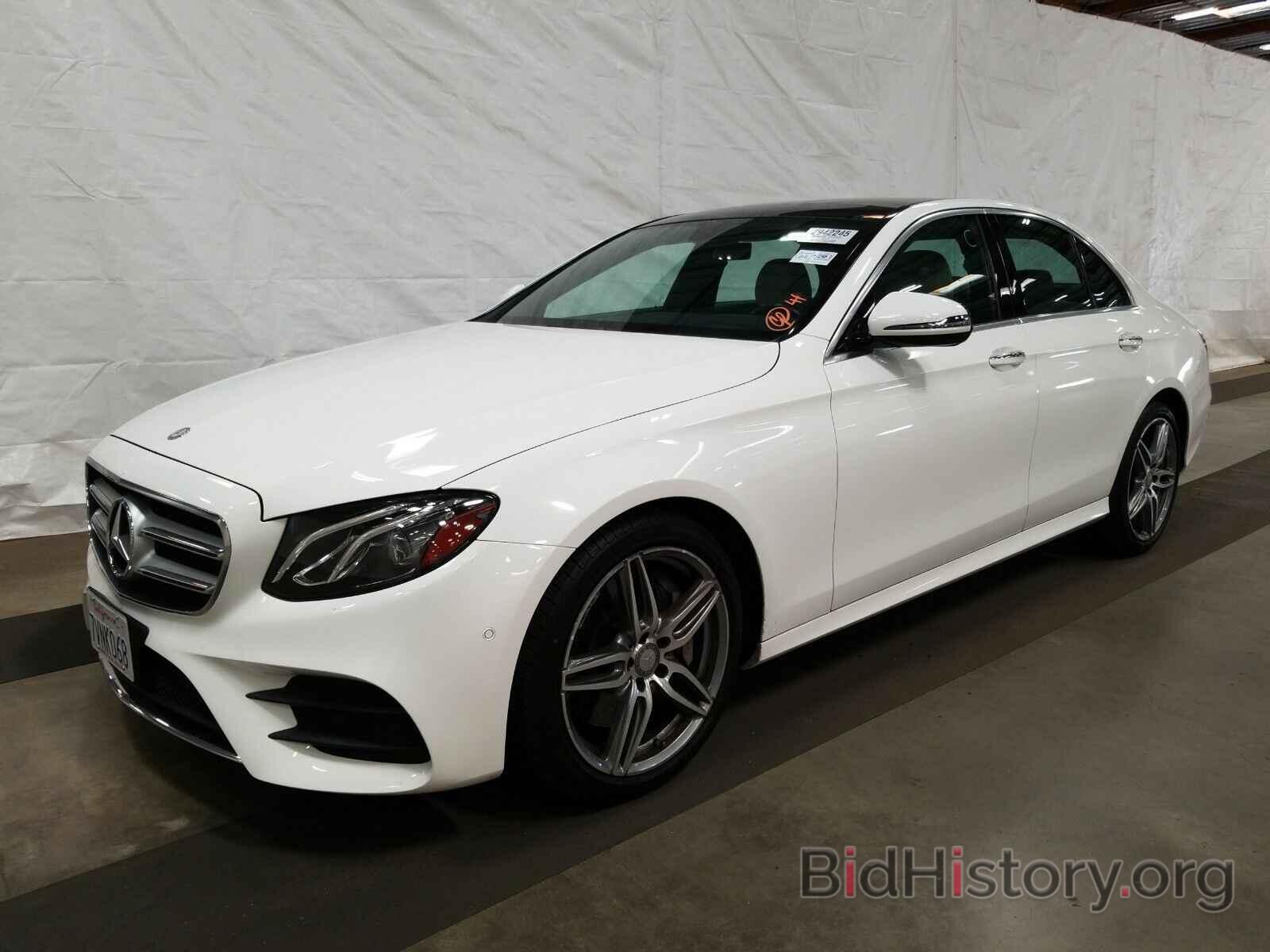 Photo WDDZF4JB3HA084601 - Mercedes-Benz E-Class 2017