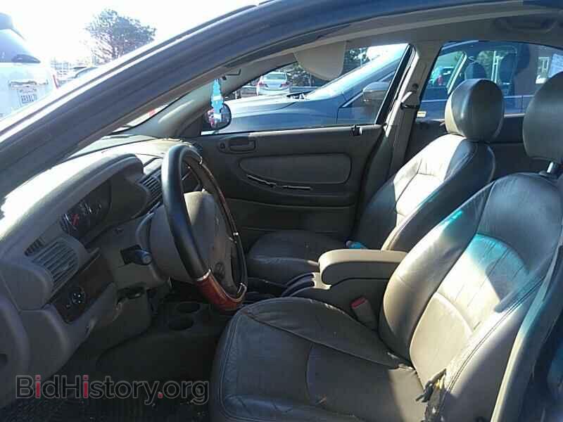 2002 Chrysler Sebring - VIN: 1C3EL56R22N238619 - Фото 3