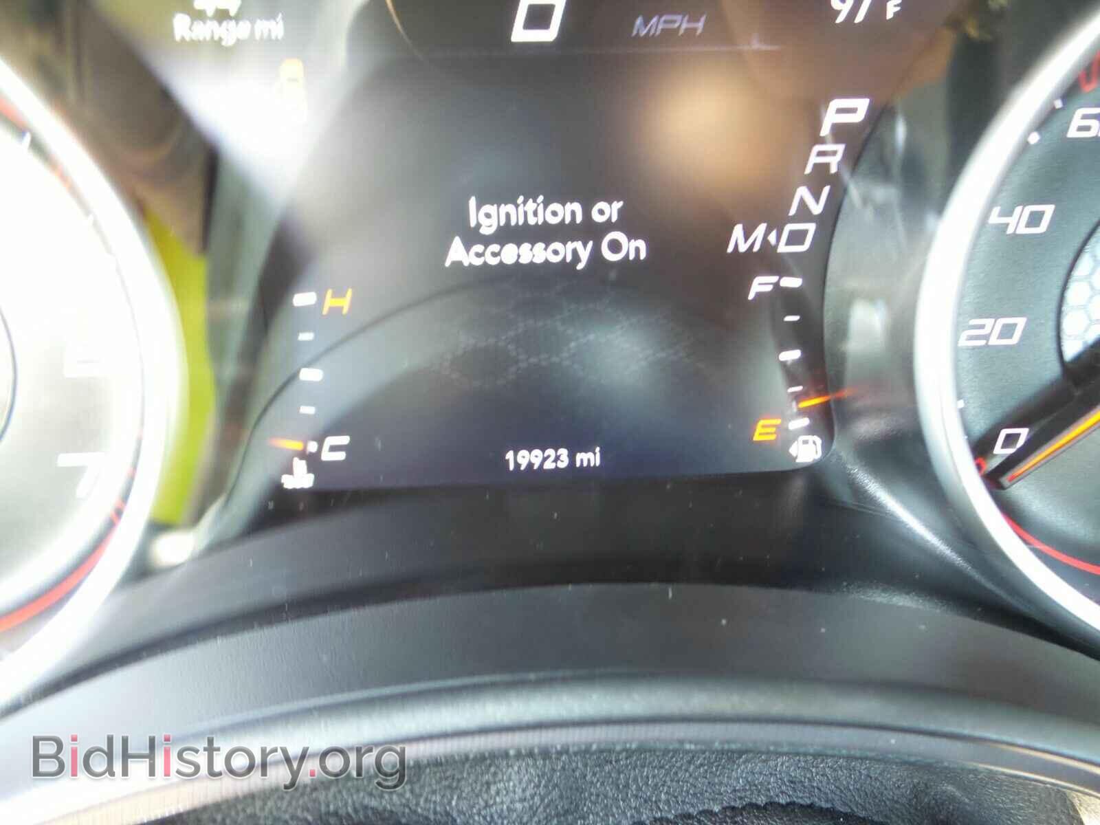 2019 Dodge Charger - VIN: 2C3CDXCT2KH527007 - Photo 5