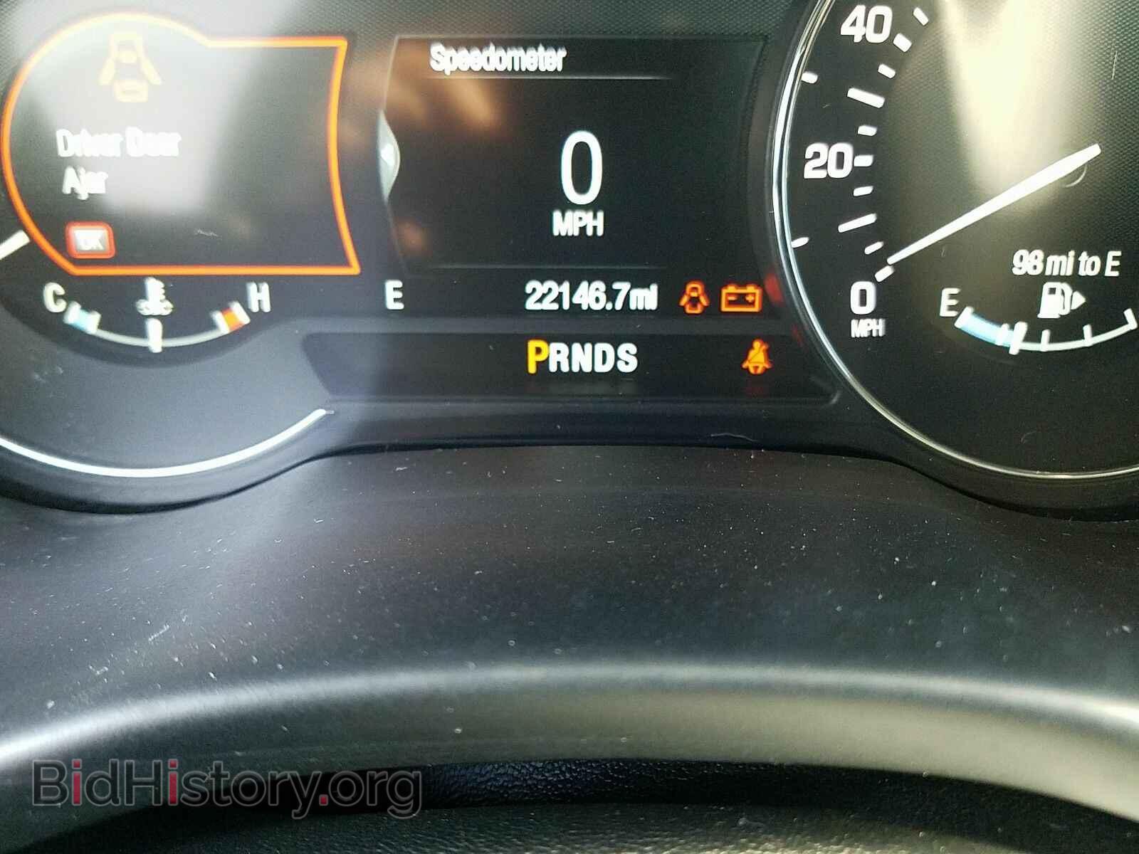 2017 Lincoln MKC - VIN: 5LMCJ2D9XHUL36394 - Photo 5