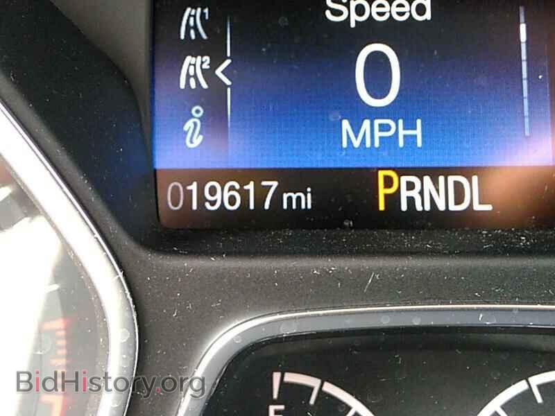 2016 Ford Focus - VIN: 1FADP3F29GL371728 - Photo 5