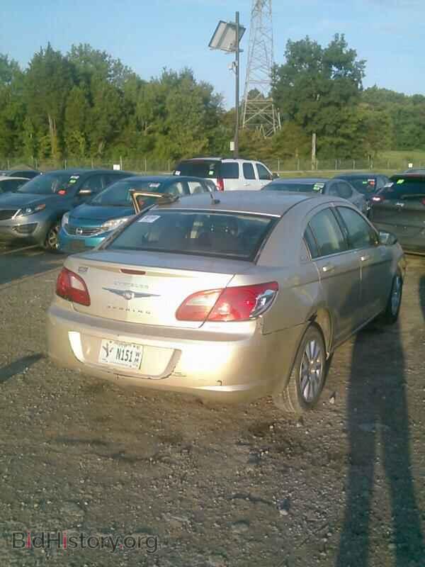 2010 Chrysler Sebring - VIN: 1C3CC4FB1AN140068 - Фото 2