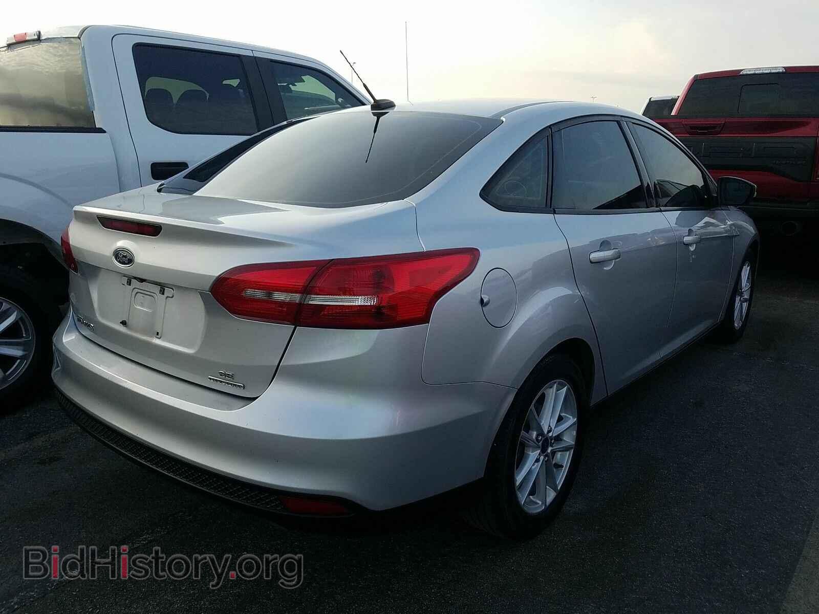 2015 Ford Focus - VIN: 1FADP3F21FL313515 - Фото 2